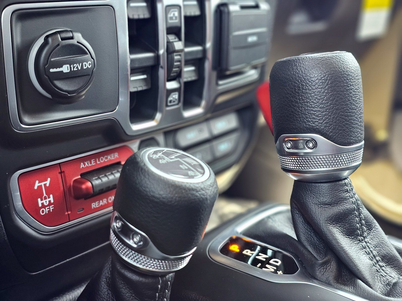 New 2026 Jeep Gladiator Mojave AWD/4WD image 15