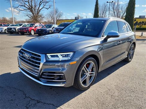 Used 2018 Audi SQ5 Prestige w/ Prestige Package image 8