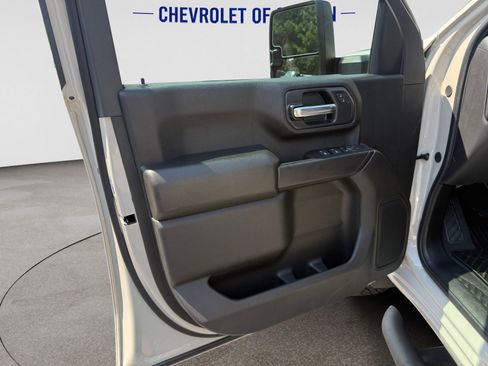 New 2026 Chevrolet Silverado 2500 Custom w/ Custom Value Package AWD/4WD image 10