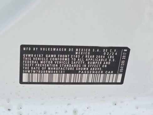 Used 2024 Volkswagen Jetta SE FWD image 15