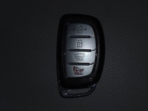 Used 2016 Hyundai Sonata SE FWD image 32