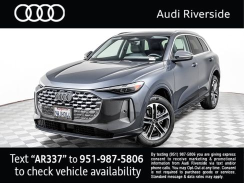 Certified 2025 Audi Q5 Premium w/ Convenience Package AWD/4WD image 1