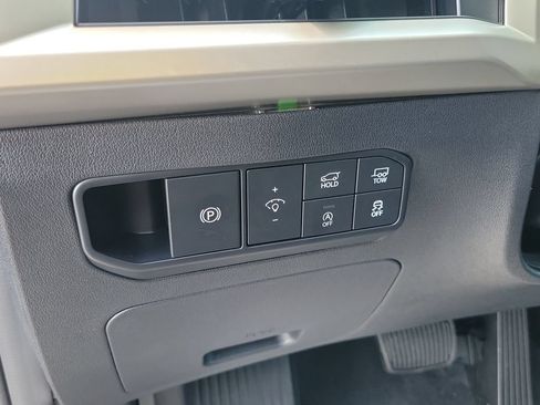New 2027 Kia Telluride S w/ Towing Package FWD image 11