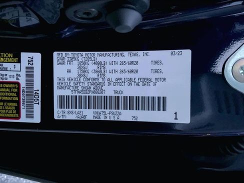 Used 2023 Toyota Tundra Platinum image 31