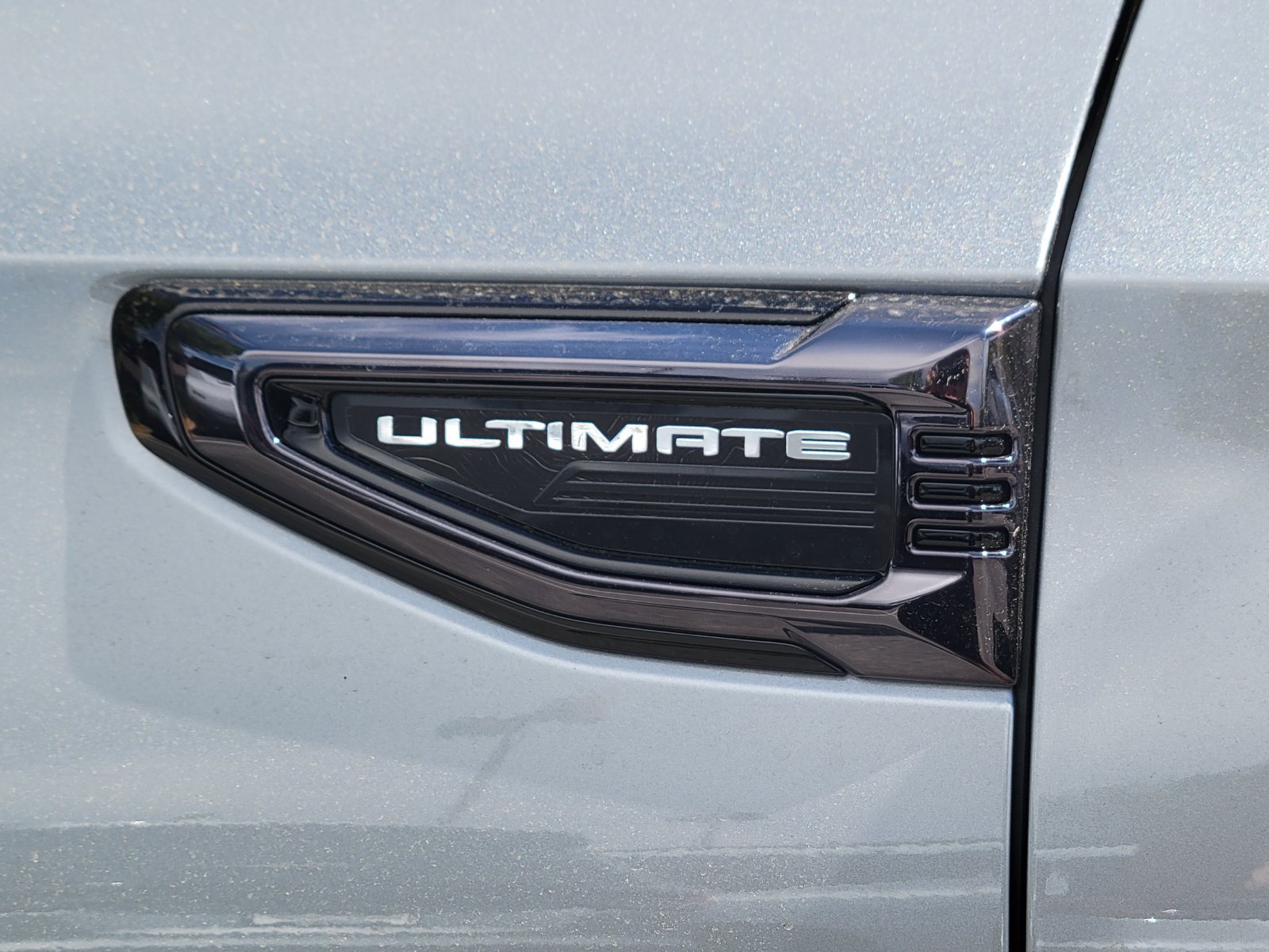 New 2026 GMC Yukon XL Denali Ultimate AWD/4WD image 13