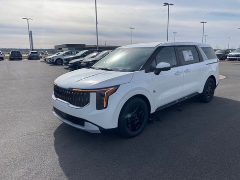 New 2026 Kia Carnival image 8