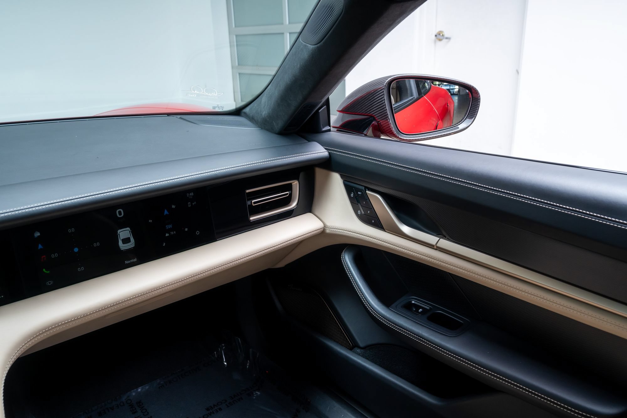 Used 2022 Porsche Taycan Turbo S AWD/4WD image 11