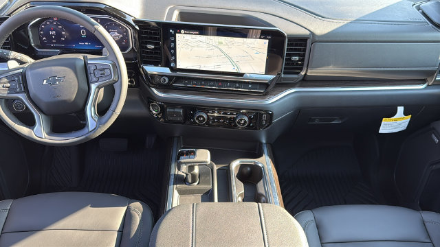 New 2026 Chevrolet Silverado 1500 RST w/ RST All Star Premium Package AWD/4WD image 7