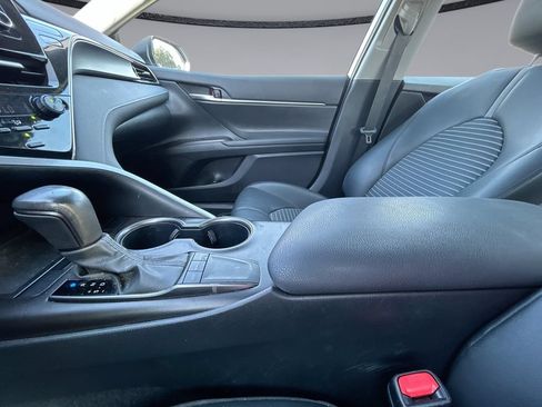 Used 2024 Toyota Camry SE FWD image 26