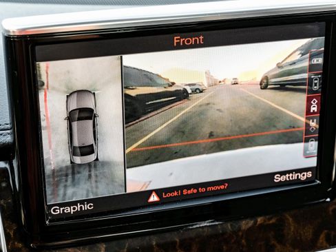 Used 2017 Audi A8 L 4.0T w/ Driver Assistance Package image 25