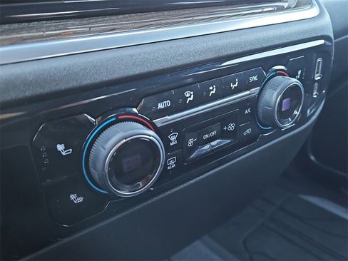 Used 2022 Chevrolet Silverado 1500 LT w/ Protection Package image 25