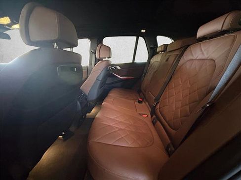 New 2026 BMW X5 xDrive40i w/ M Sport Package image 16