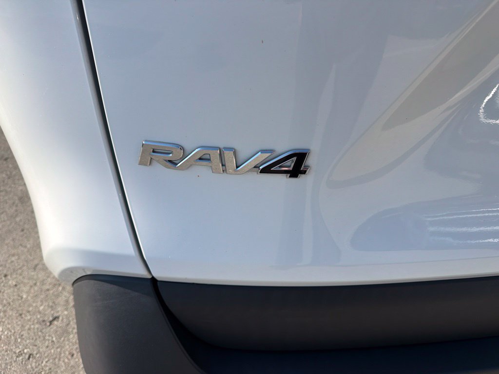 Used 2020 Toyota RAV4 LE w/ All Weather Liner Package FWD image 16