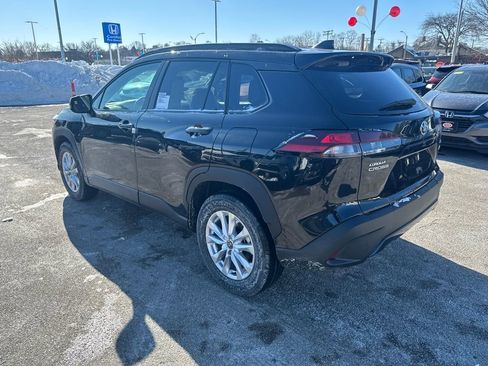 New 2026 Toyota Corolla Cross LE image 5