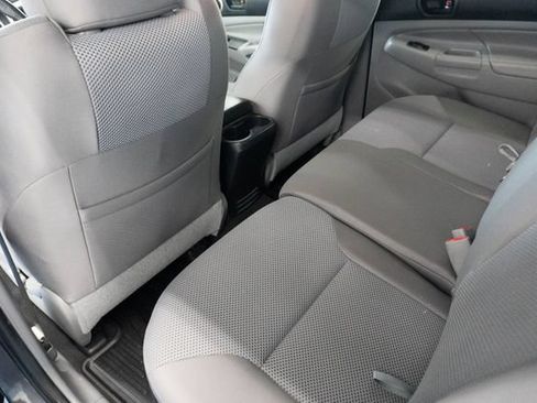 Used 2013 Toyota Tacoma 4x4 Double Cab w/ TRD Off-Road Pkg image 23