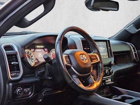 Used 2019 RAM 1500 Big Horn AWD/4WD image 9