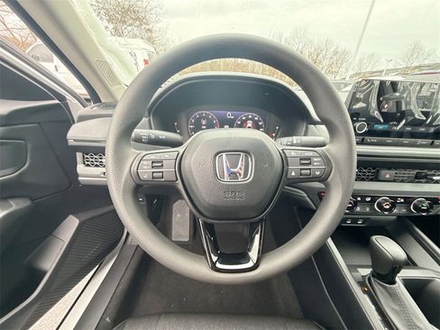 New 2025 Honda Accord SE image 11