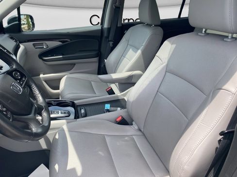 Used 2022 Honda Pilot Elite image 24