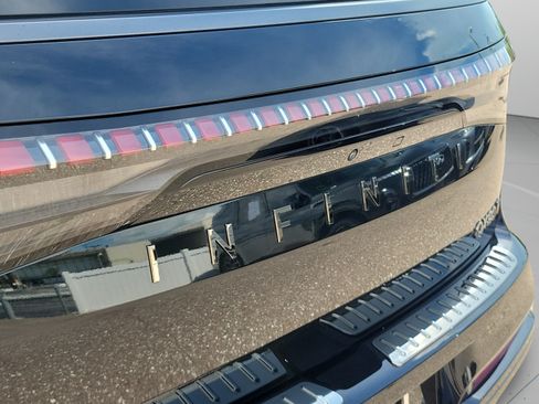 Certified 2026 INFINITI QX80 Autograph w/ Autograph Exterior Package AWD/4WD image 28