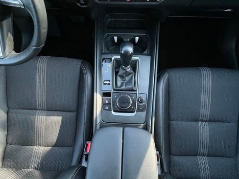 Used 2024 MAZDA CX-50 AWD 2.5 S w/ Preferred Package image 19