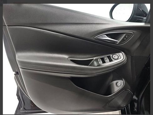 Used 2023 Buick Encore GX Select w/ Experience Buick Package FWD image 9