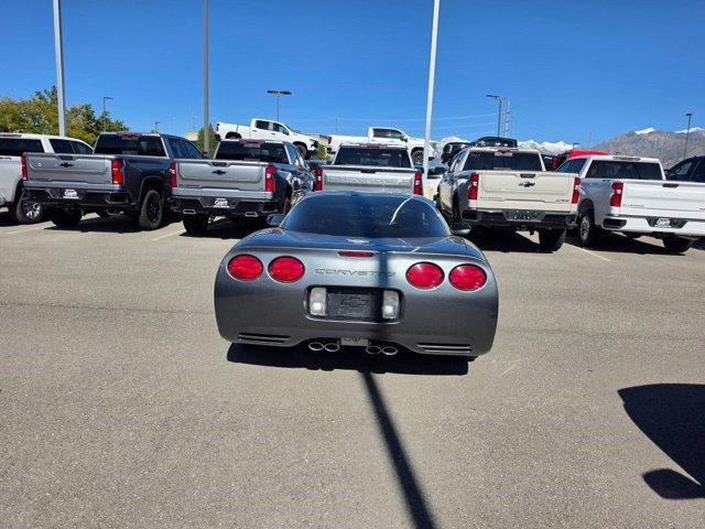 Used 2003 Chevrolet Corvette Coupe w/ Preferred Equipment Group RWD image 4