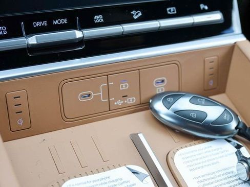 New 2026 Hyundai Santa Fe Calligraphy image 24