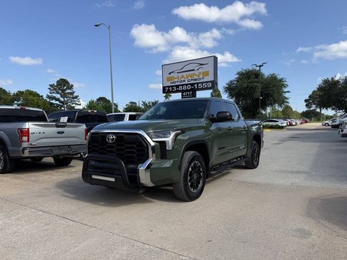 Used 2023 Toyota Tundra SR5 w/ TRD Off-Road Package AWD/4WD image 44