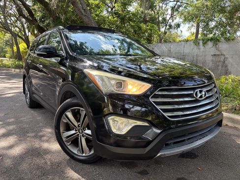 Used 2013 Hyundai Santa Fe Limited w/ Technology Pkg image 4