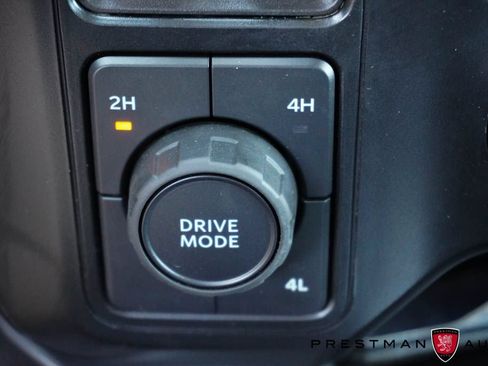Used 2024 Ford F350 Lariat AWD/4WD image 44