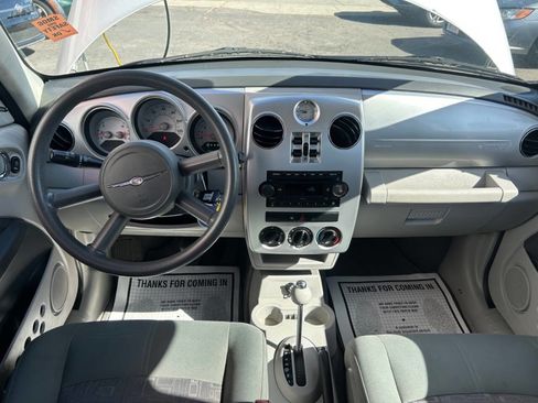 Used 2007 Chrysler PT Cruiser FWD image 20