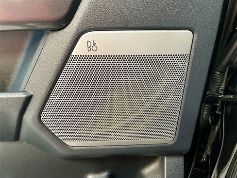 Used 2023 Ford F150 Lariat w/ Max Trailer Tow Package image 19