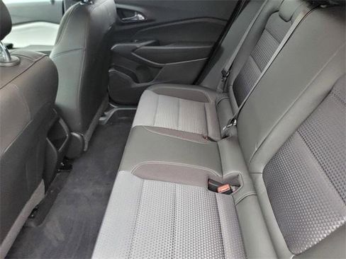 Certified 2024 Chevrolet Trax LT w/ Driver Confidence Package image 12