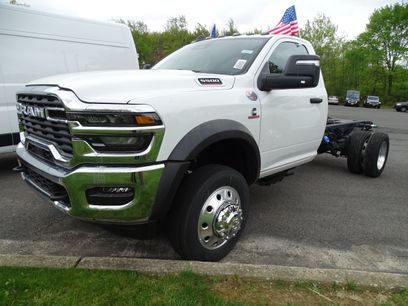 New 2026 RAM 5500 Tradesman w/ Chrome Appearance Group