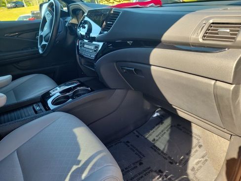 Used 2021 Honda Passport Touring image 23