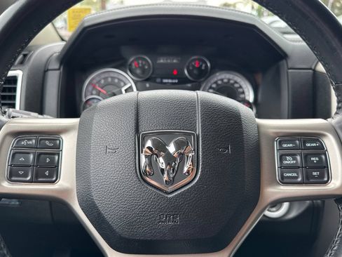 Used 2019 RAM 1500 Laramie w/ Convenience Group AWD/4WD image 24