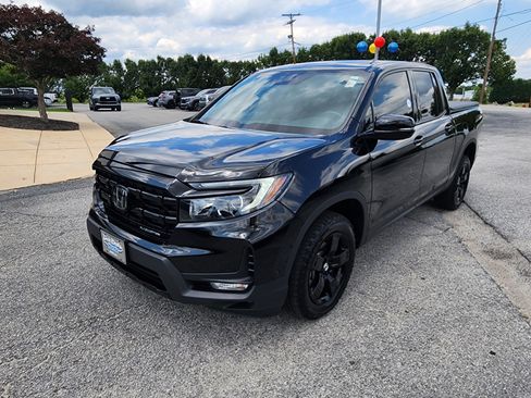 Certified 2025 Honda Ridgeline Black Edition image 10