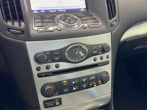 Used 2013 INFINITI G37 Journey w/ Premium Pkg RWD image 22