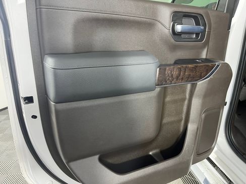 Used 2020 GMC Sierra 1500 Denali image 12