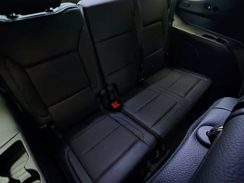 Used 2023 GMC Yukon Denali image 14