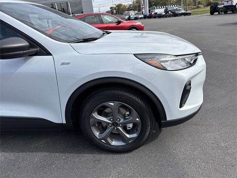 New 2026 Ford Escape ST-Line w/ Tech Pack #1 image 2