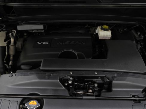 Used 2020 Nissan Pathfinder SL image 28