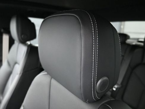 New 2026 Porsche Macan S image 13