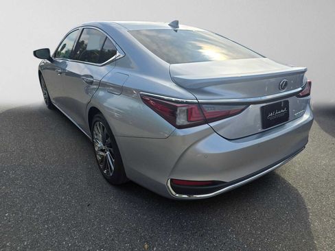 Certified 2024 Lexus ES 300h Ultra Luxury w/ Accessory Package (Z2) FWD image 5