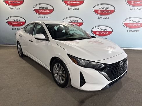 Used 2024 Nissan Sentra S image 3