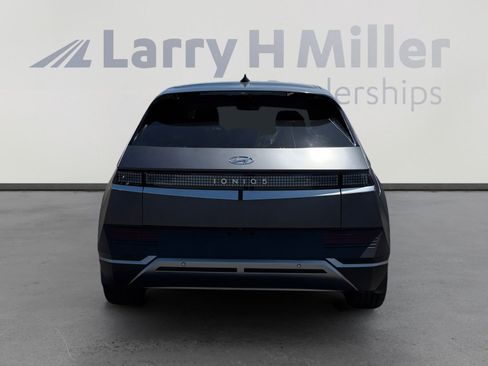 Used 2022 Hyundai Ioniq 5 SEL RWD image 4