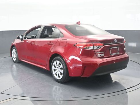 Used 2023 Toyota Corolla Hybrid Sedan image 4