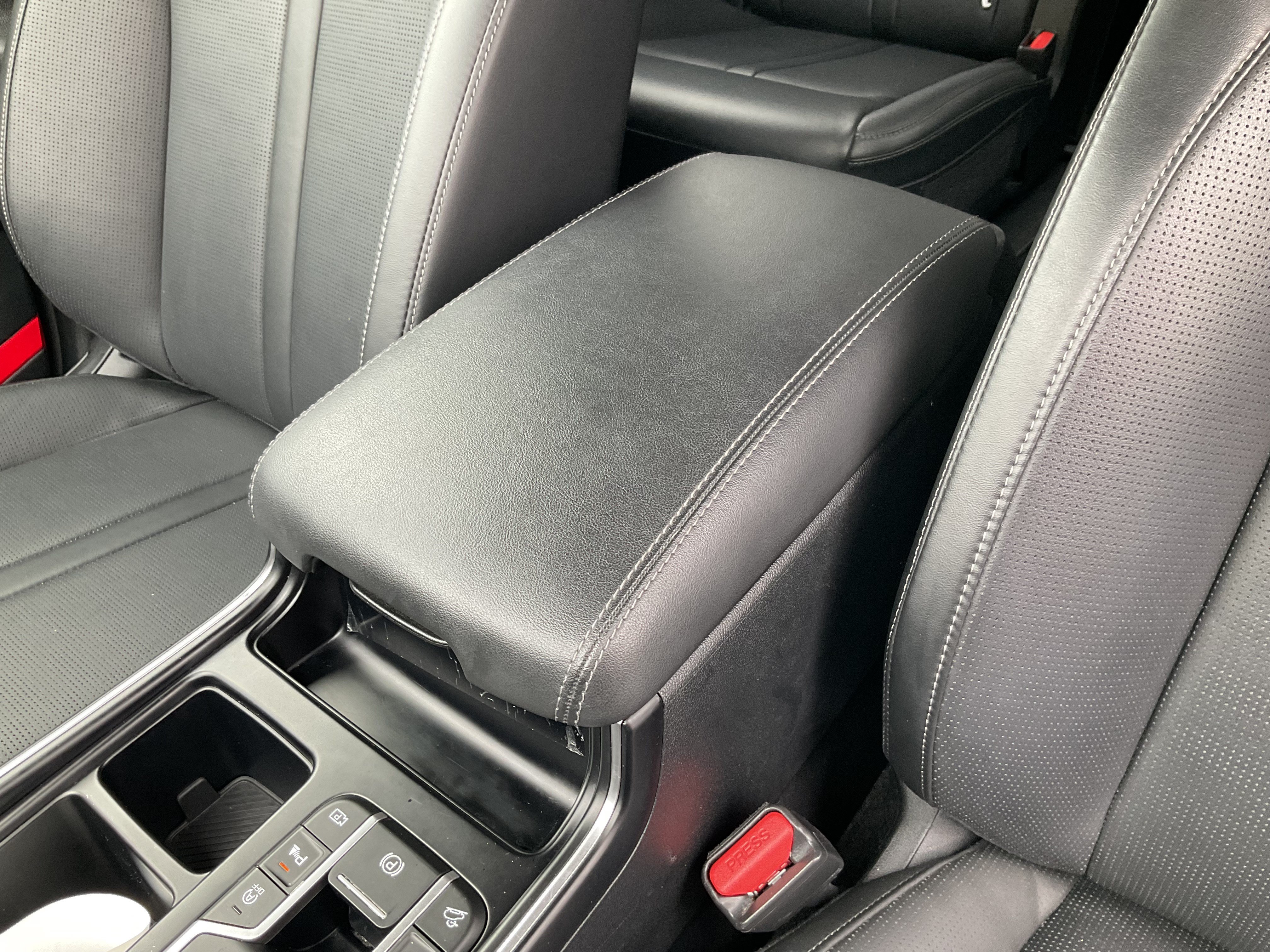 Used 2025 Kia Sorento EX AWD/4WD image 18