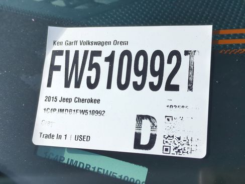 Used 2015 Jeep Cherokee Limited image 33