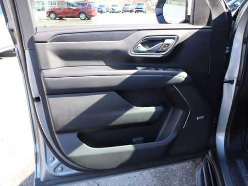 Used 2023 Chevrolet Tahoe RST image 8